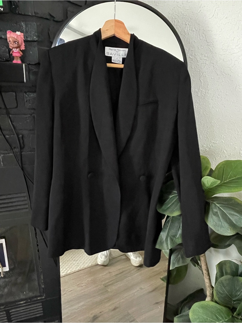 Rena Rowan Black Double-Breasted Shawl Collar Blazer